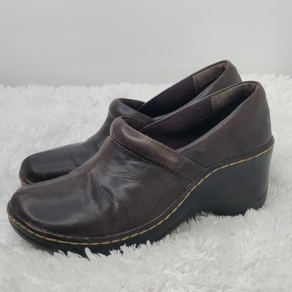B.o.c brown clogs sz 7 - Picture 3 of 9